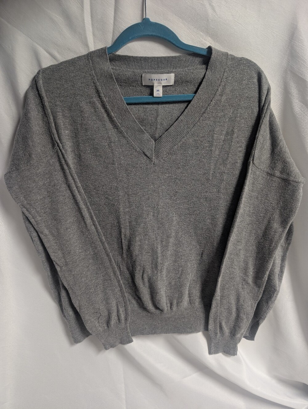 POPSUGAR Women's V-Neck Gray Knit Sweater Medium